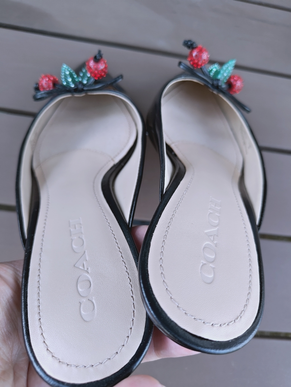 Coach Runway Leather Cherry Ornament Kitten Heel Mules - Size 7.5 - Picture 3 of 11